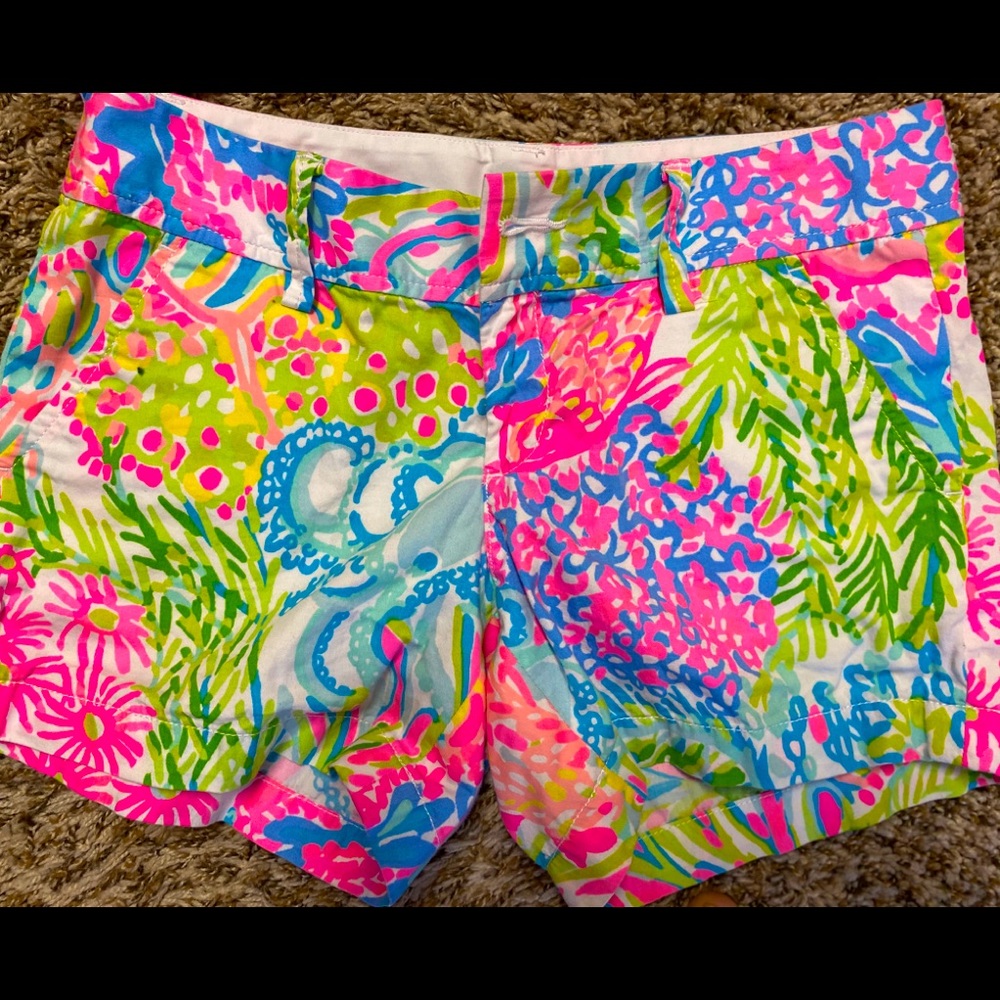 Lilly Pulitzer sz2 Callahan Short Lovers Coral